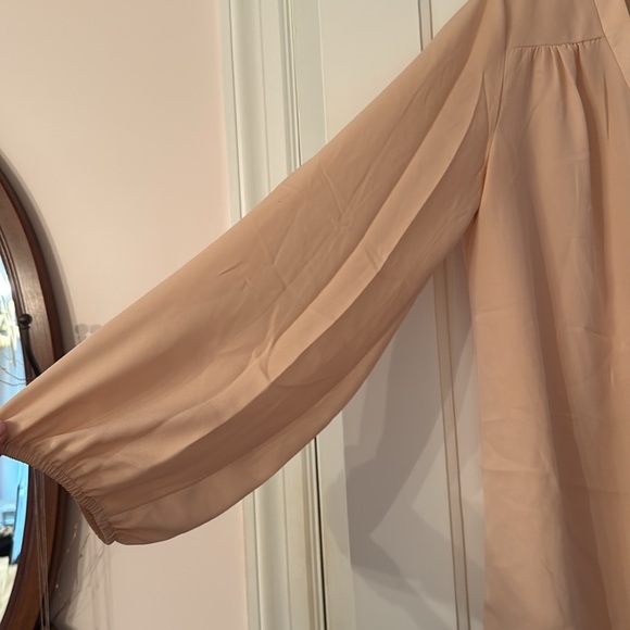 Pleione Blush Colored Bishop Sleeve Relaxed Blouse Size L - Picture 3 of 5